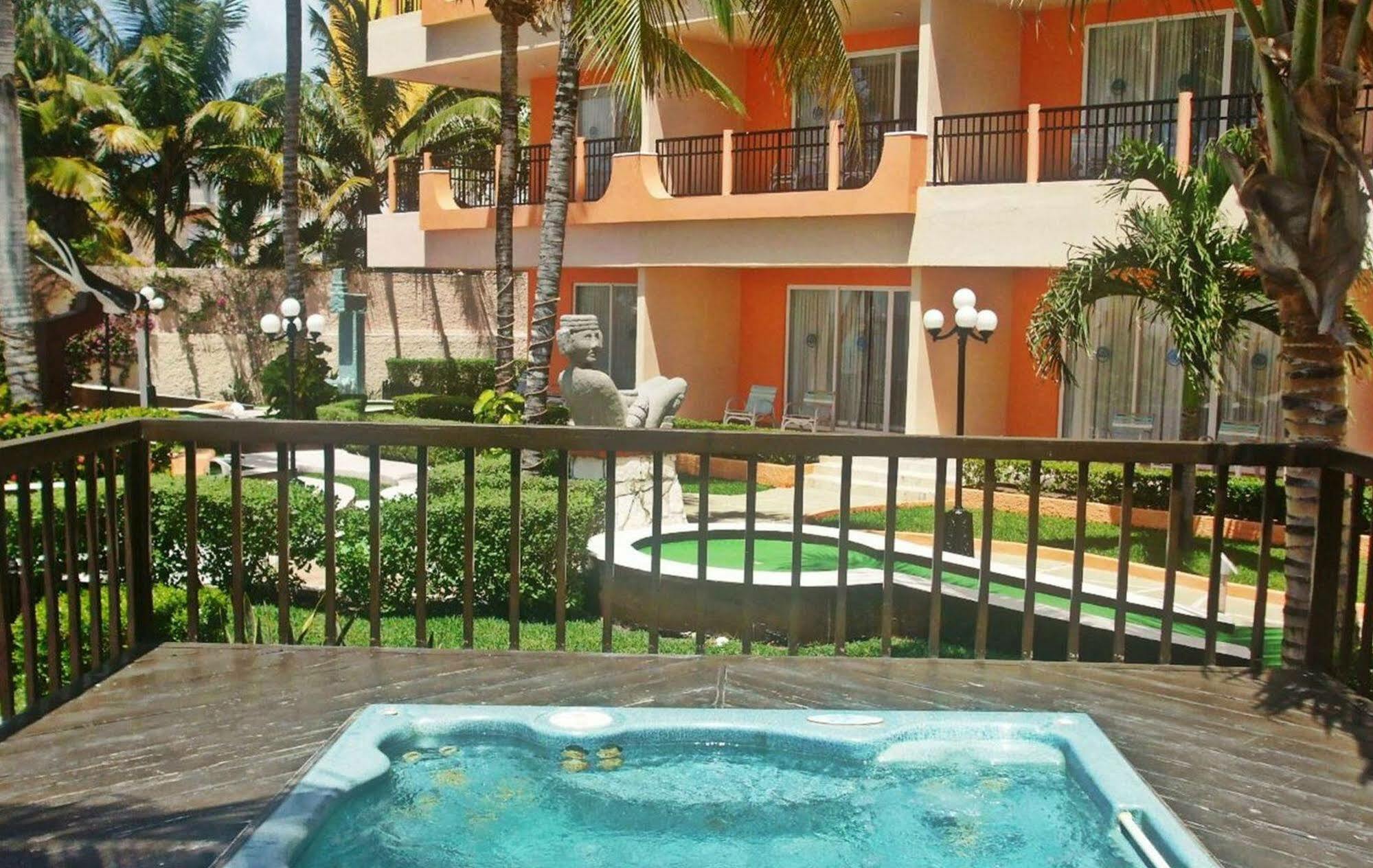 Hotelcoz All Inclusive Cozumel Exteriör bild